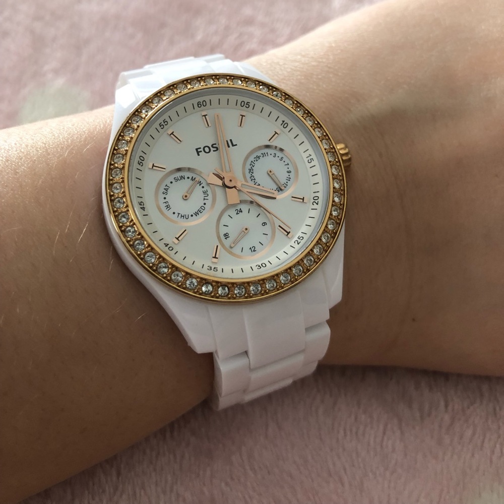 Women’s fossil watch white rose gold